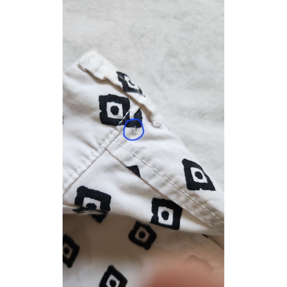 Old Navy Womens Ivory Black‎ Geometric Diamond Print Chino Shorts Size 10 - Picture 6 of 6